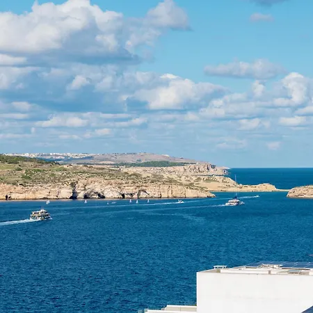 Seashells With Terrace, Just Off The Seafront In Bugibba - By Getawaysmalta * St. Paul's Bay
