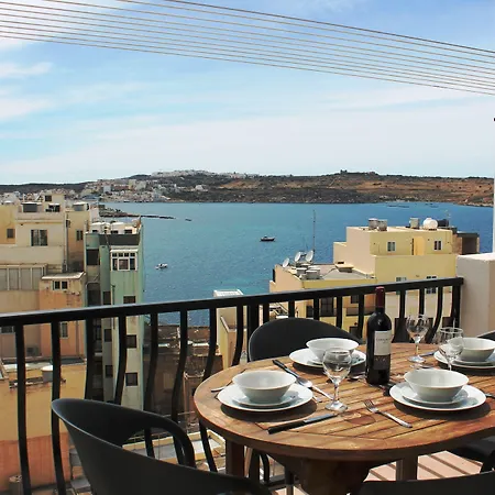 Seashells With Terrace, Just Off The Seafront In Bugibba - By Getawaysmalta خليج سانت بول